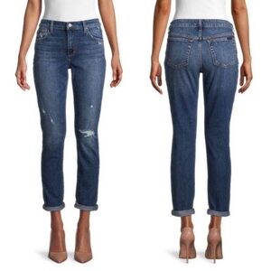 Joe's Jeans Distressed Boyfriend Slim Ankle Cigarette in Brushy Wash. Size 28